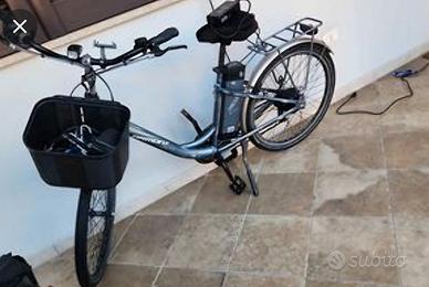 bicicletta pedalata assistita 