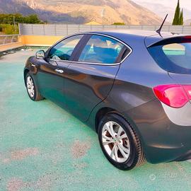 Giulietta 1.6 jtdm 105cv anno 2013 