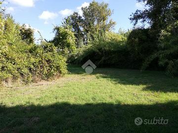 TER. RESIDENZIALE A CEPPALONI