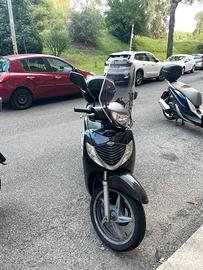 SH125 NERO