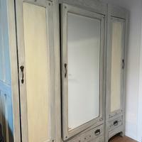 Armadio shabby chic