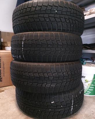 Treno 4 Gomme Invernali Usate - Misura 205/60  r16