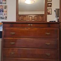 comò con specchio vendibili separatamente