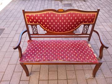 divano stile liberty