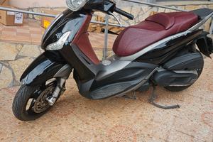 Scooter Piaggio Beverly 350