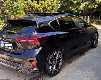 Focus Hybrid ecoboost h ST-Line X 155cv powershift