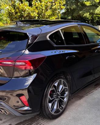 Focus Hybrid ecoboost h ST-Line X 155cv powershift