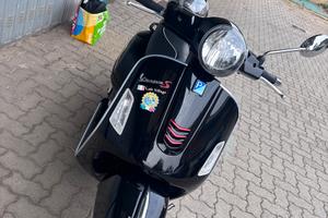 Vespa 300 gts super