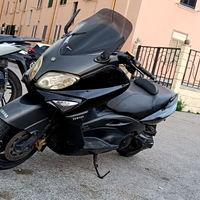 Yamaha Tmax