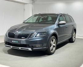 SKODA Octavia 2.0 TDI SCR 184 CV DSG Wagon 4x4 Sco
