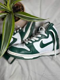 Nike Dunk High Spartan Green