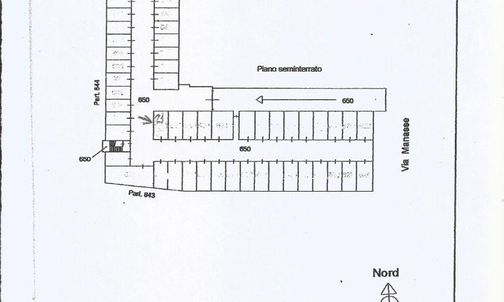 Garage in recente complesso ipogeo
