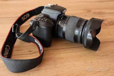 Reflex Canon EOS 200D con obiettivo 15-200 Sigma