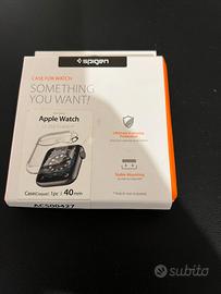 Protettiva Spigen Ultra Hybrid per Apple Watch 40m
