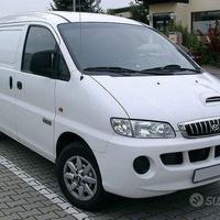 Parabrezza Hyundai H-1 I serie
