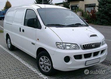Parabrezza Hyundai H-1 I serie