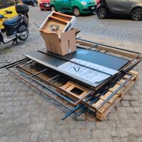 STRUTTURA IN FERRO.