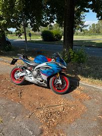 Aprilia rs 660