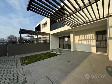 Nuova porzione con giardino esclusivo