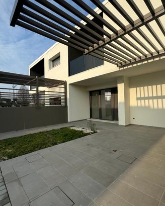 Nuova porzione con giardino esclusivo