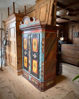 Armadio Tirolese in Abete - 1853