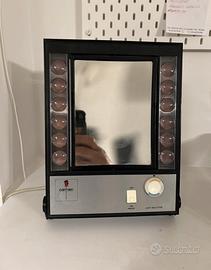 Specchio trucco ingramndente con luci