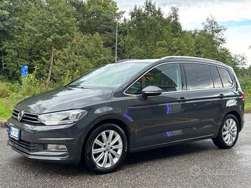 Volkswagen Touran 2.0 TDI 150 CV SCR DSG Executive
