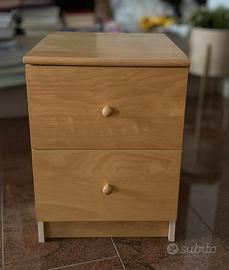 Pratico Comodino in legno (40x48x56 cm)