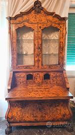 Mobili  intarsiati  in noce, radica, marmo