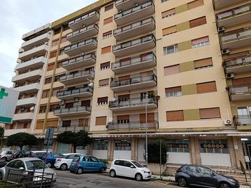 4 vani 140 mq. con 3camere letto Viale Regione