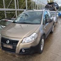 FIAT SEDICI 4X4 ricambi usati