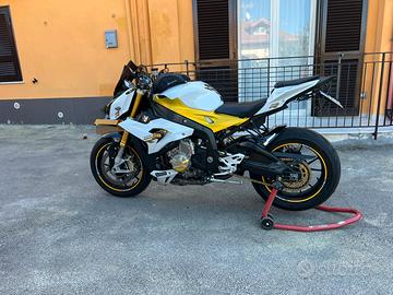 Bmw s1000r 2014 full akrapovic perfetta