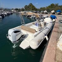 Gommone Nuova Jolly NJ 700 XL CON HONDA 250 cv