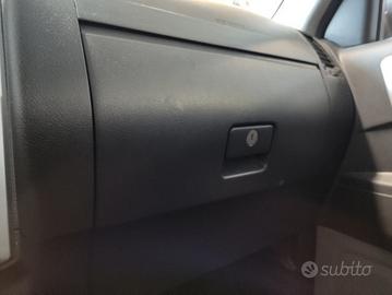 Cassetto portaoggetti DAIHATSU TERIOS del 2007