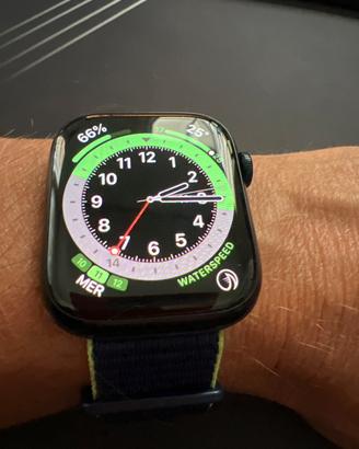 Apple watch serie 8 45 mm (A2771)