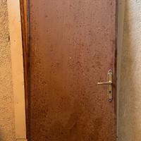 Porta e telaio come nuova colore noce scuro