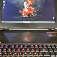 MSI GT83 Titan 8RG Gaming Laptop 18.4” - i7-8850H,