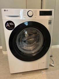 Lavatrice LG 9kg slim - Pari al NUOVO con GARANZIA