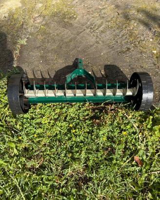 Arieggiatore manuale prato