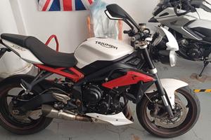 Triumph street triple 675r