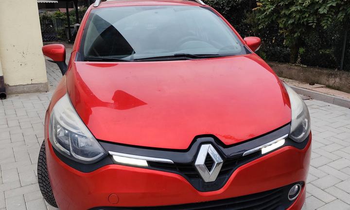 Renault Clio sporter 1.5 dci  costume  national