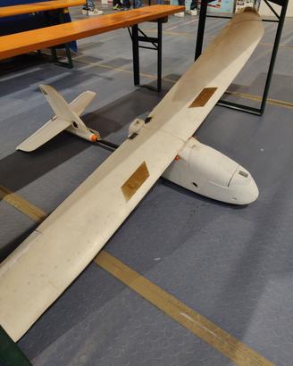 Aeromodello FPV Skywalker 1800 con luci