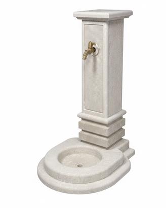 Fontana in pietra