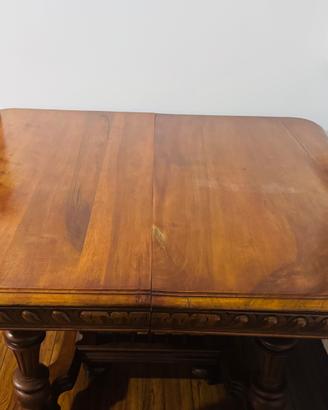 Tavolo francese del 1800, allungabile