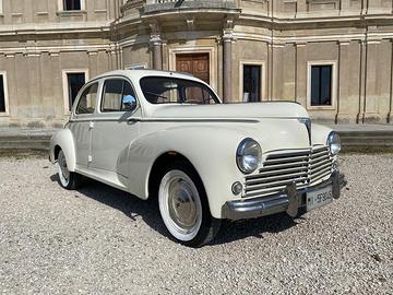 Peugeot 203 C
