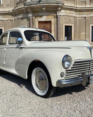 Peugeot 203 C