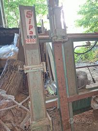 strettoio per finestre 