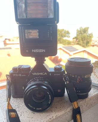 YASHICA FX-3 Super 2000 con due ottiche !