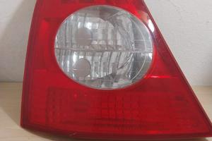 stop posteriore renault clio 