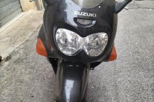 Suzuki GSX F 750